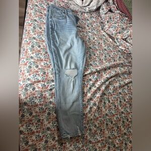 Size 33 buckle Ellie jeans